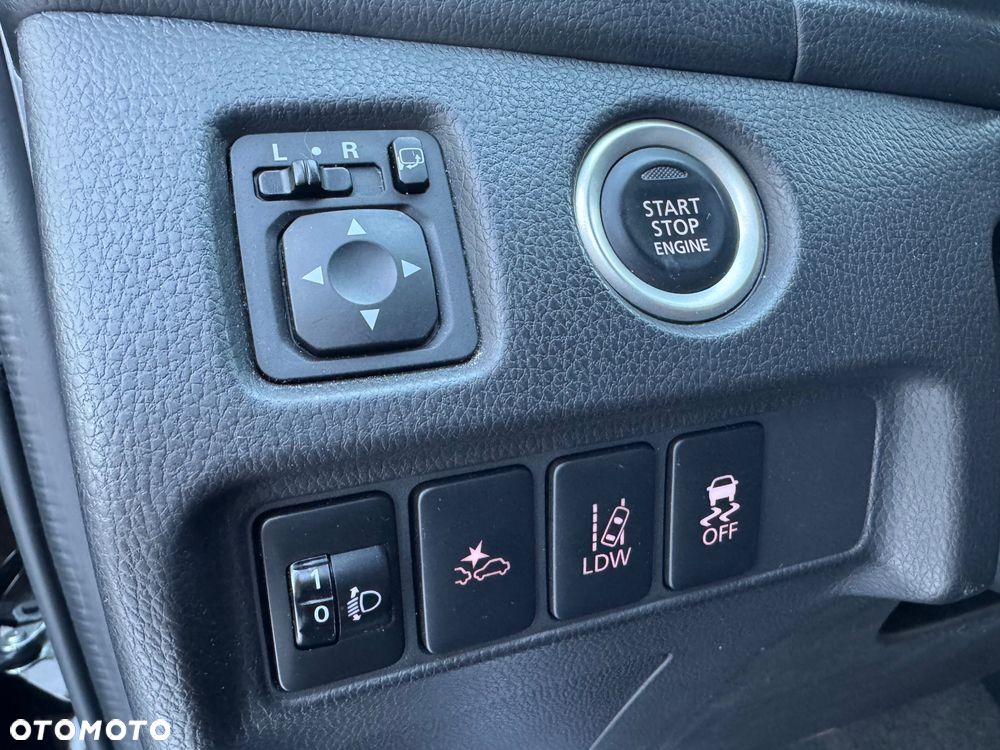 Mitsubishi L200 2.2 d DC Instyle Plus - 19