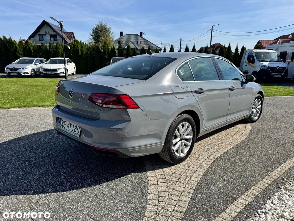Volkswagen Passat 2.0 TDI EVO Elegance - 35
