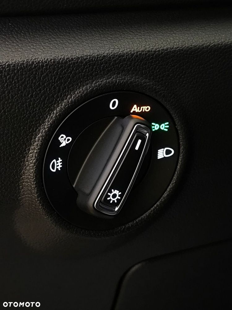 Volkswagen T-Roc 1.5 TSI R-Line DSG - 10