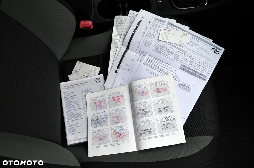 Toyota Auris 1.33 VVT-i Life Comfort - 38