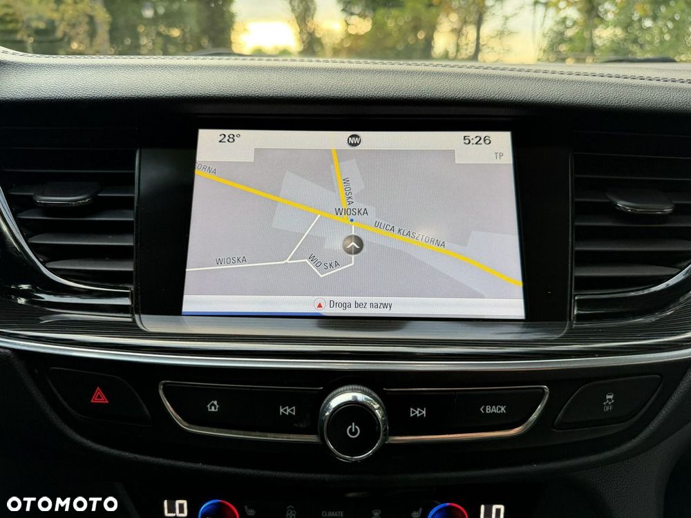 Opel Insignia - 38