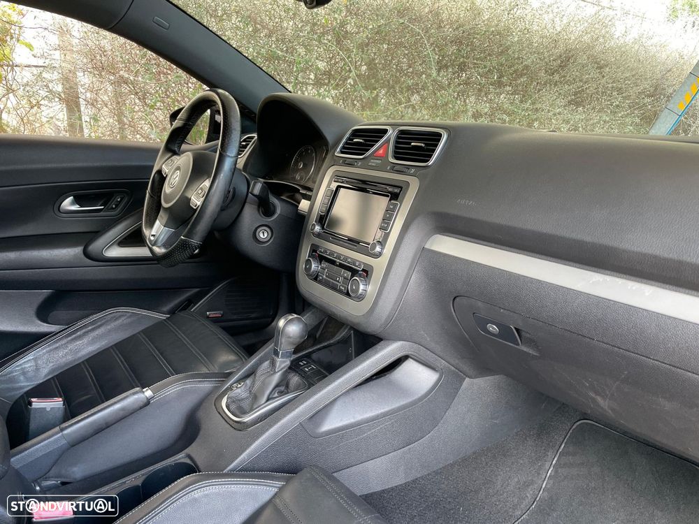 VW Scirocco 1.4 TSI DSG - 12