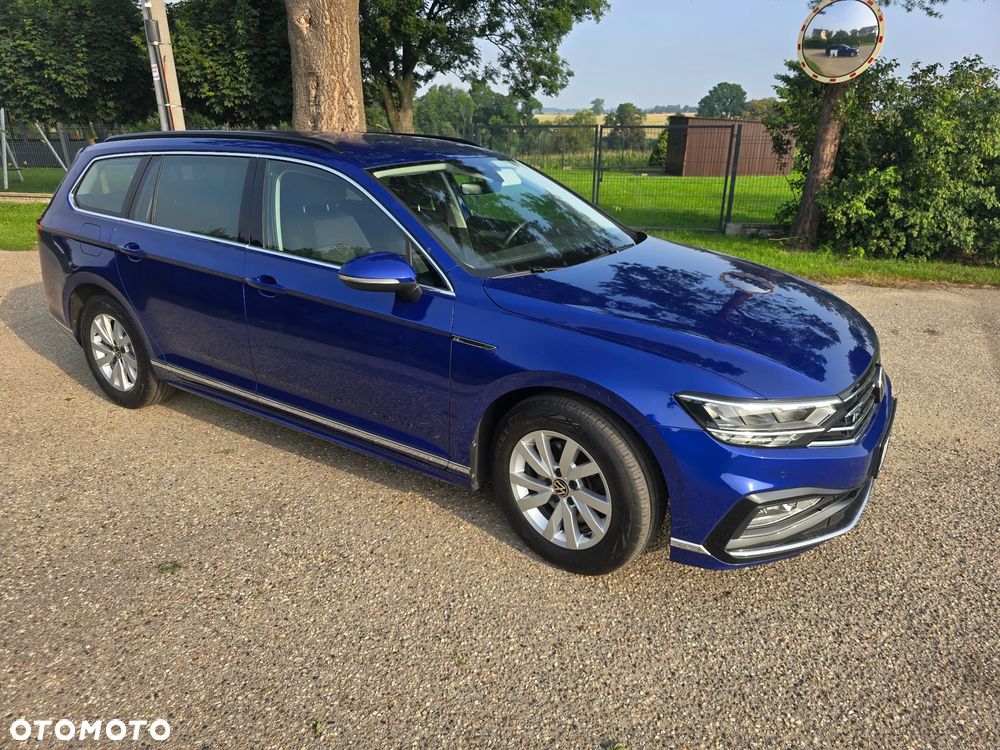 Volkswagen Passat 2.0 TDI SCR DSG Elegance - 5