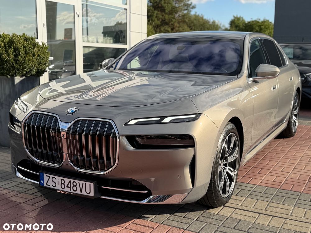 BMW Seria 7 740d xDrive mHEV sport - 6