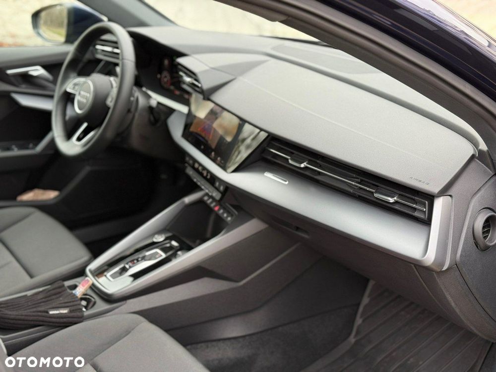 Audi A3 Sportback - 37