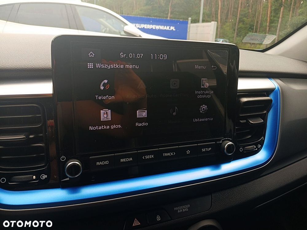 Kia Stonic 1.0 T-GDI L Business Line - 17