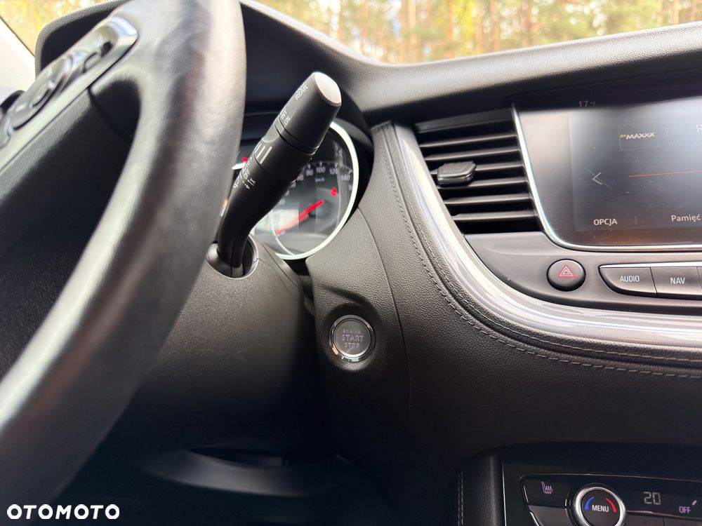 Opel Grandland X 1.2 Start/Stop Business INNOVATION - 32
