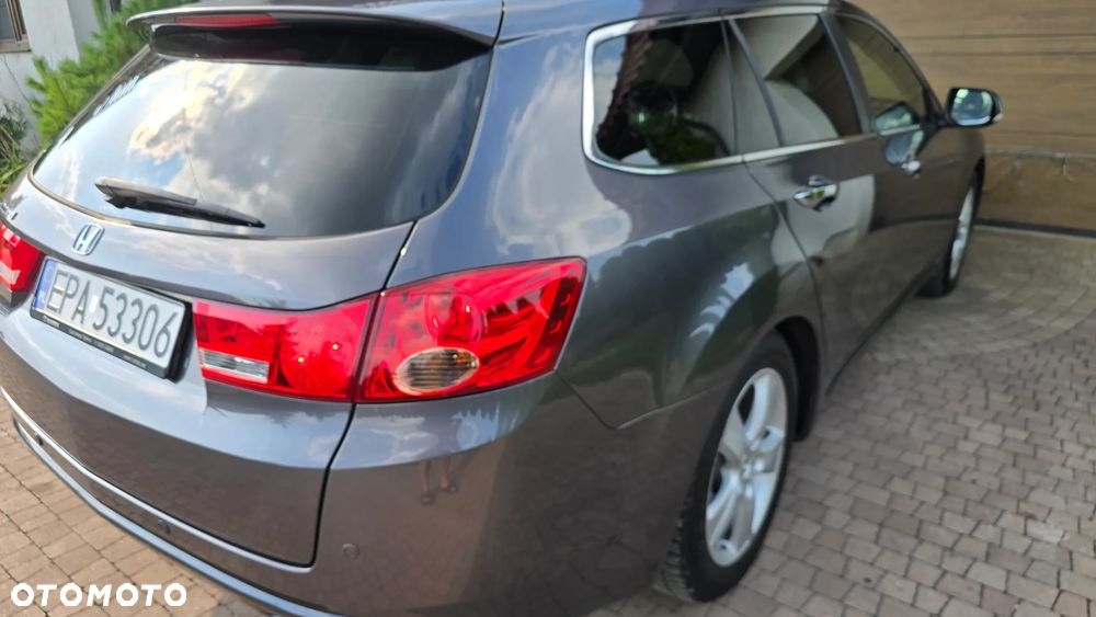 Honda Accord - 10
