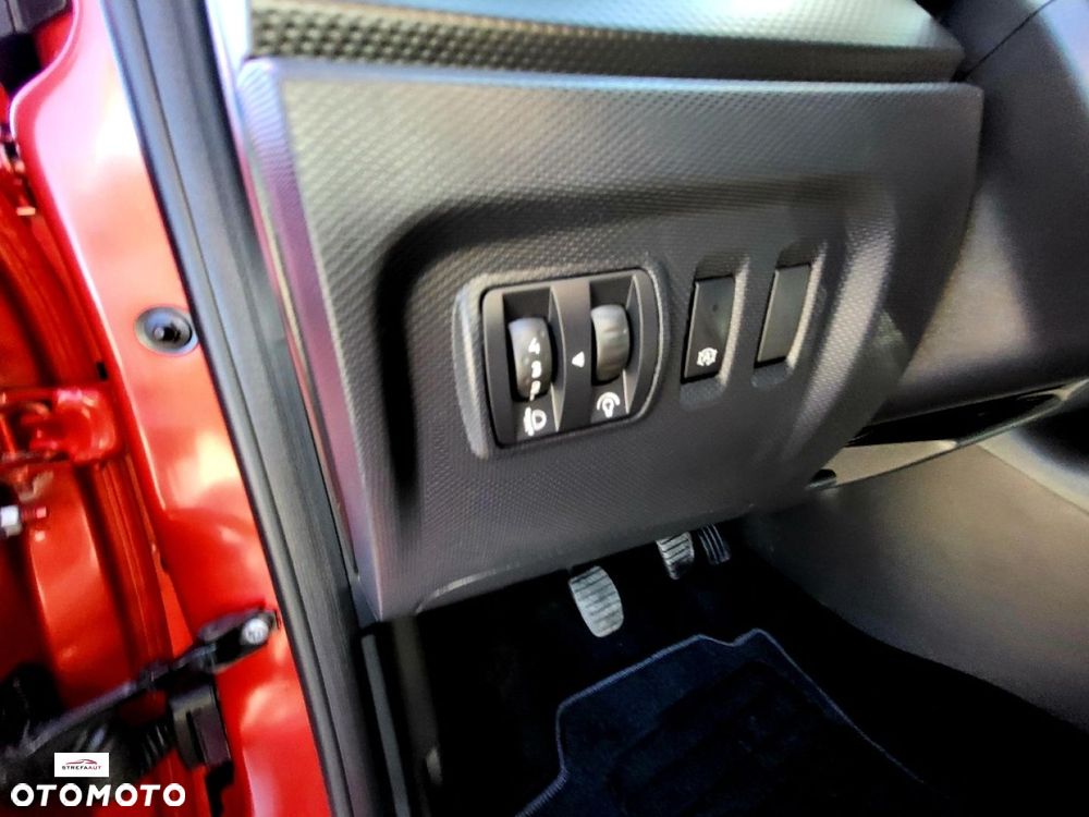 Renault Captur - 19