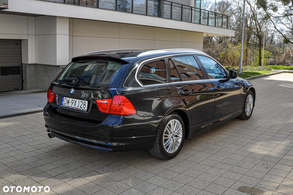 BMW Seria 3 318i Edition Lifestyle - 4