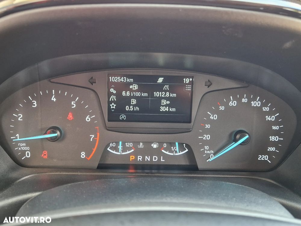 Ford Fiesta - 10