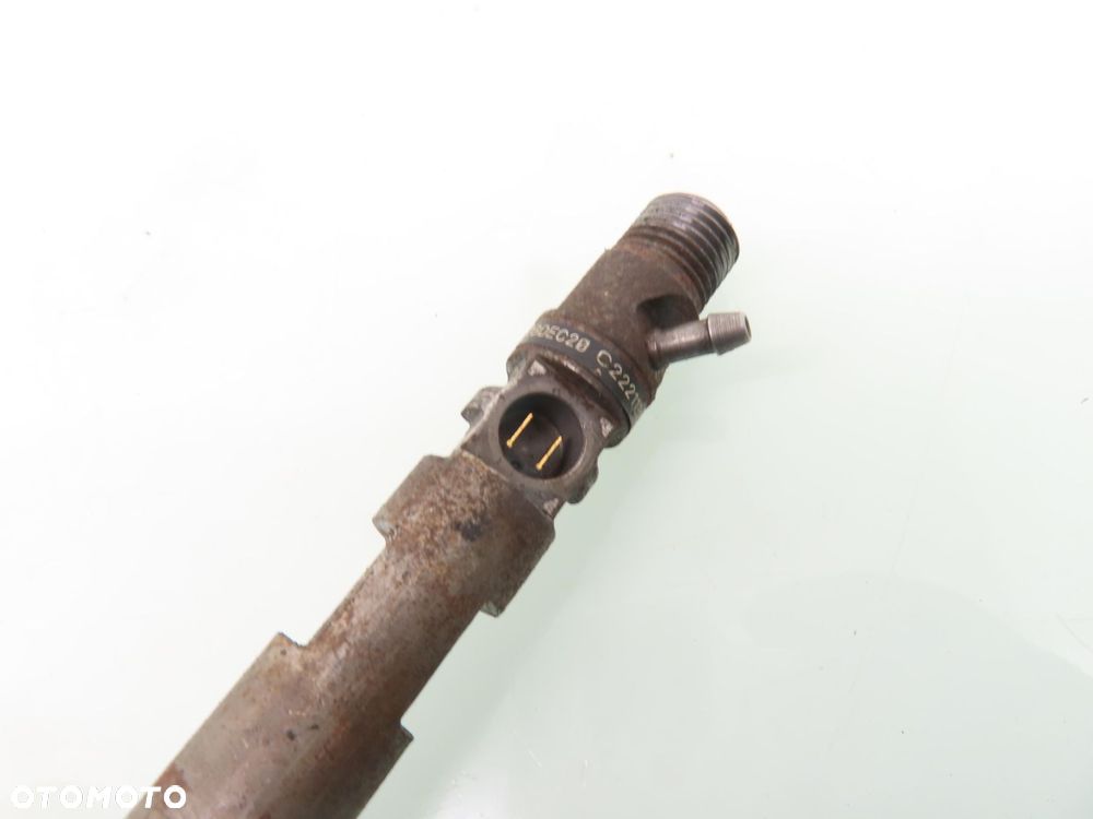 WTRYSKIWACZ RENAULT MEGANE II 1.5 dCi 28232251 166001137R H8200421897 - 2