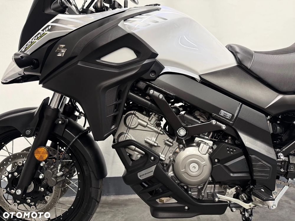 Suzuki V-STROM - 14