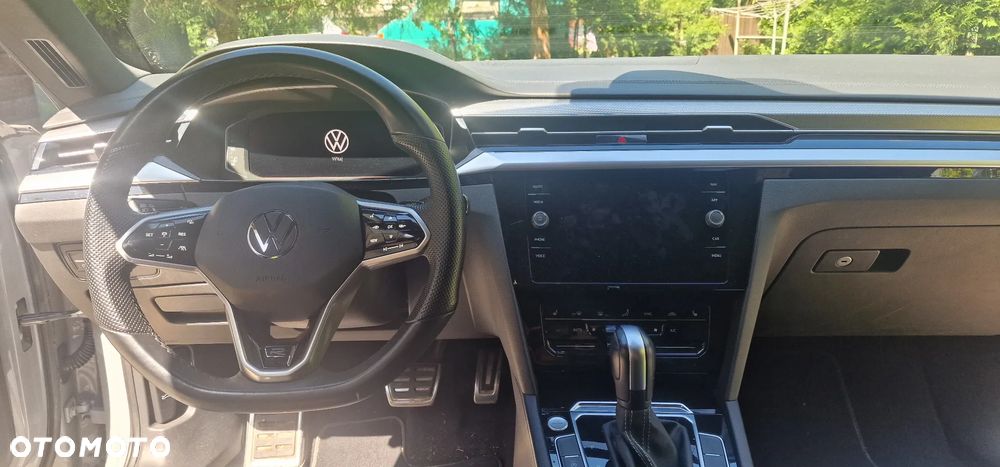 Volkswagen Arteon 2.0 TSI R-Line DSG - 25