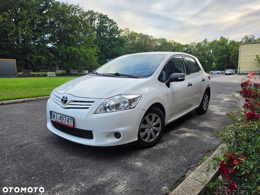 Toyota Auris 1.4 D-4D Life - 1
