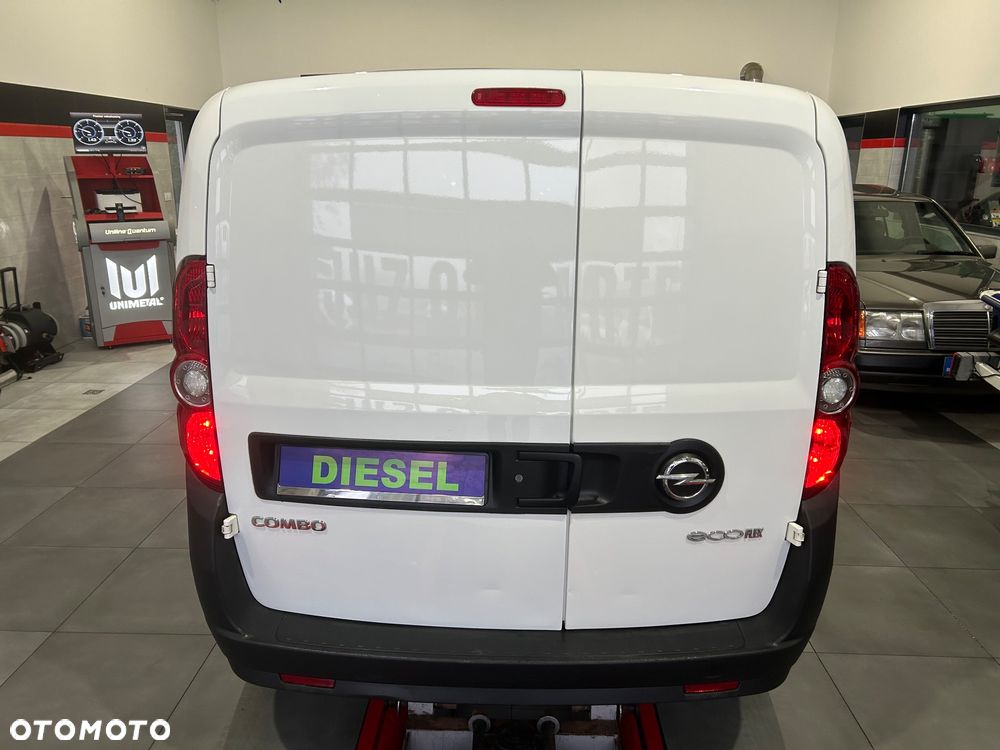 Opel Combo - 19