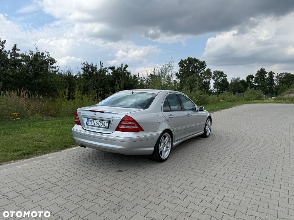 Mercedes-Benz Klasa C 30 CDI AMG - 3