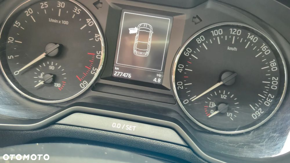 Skoda Octavia 2.0 TDI Elegance - 33