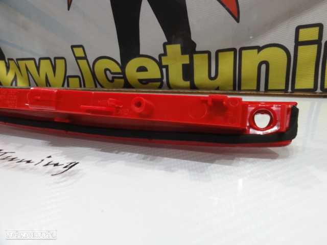 Farol / farolim / 3º luz stop para Renault Megane Carrinha 2002-2008 - 8