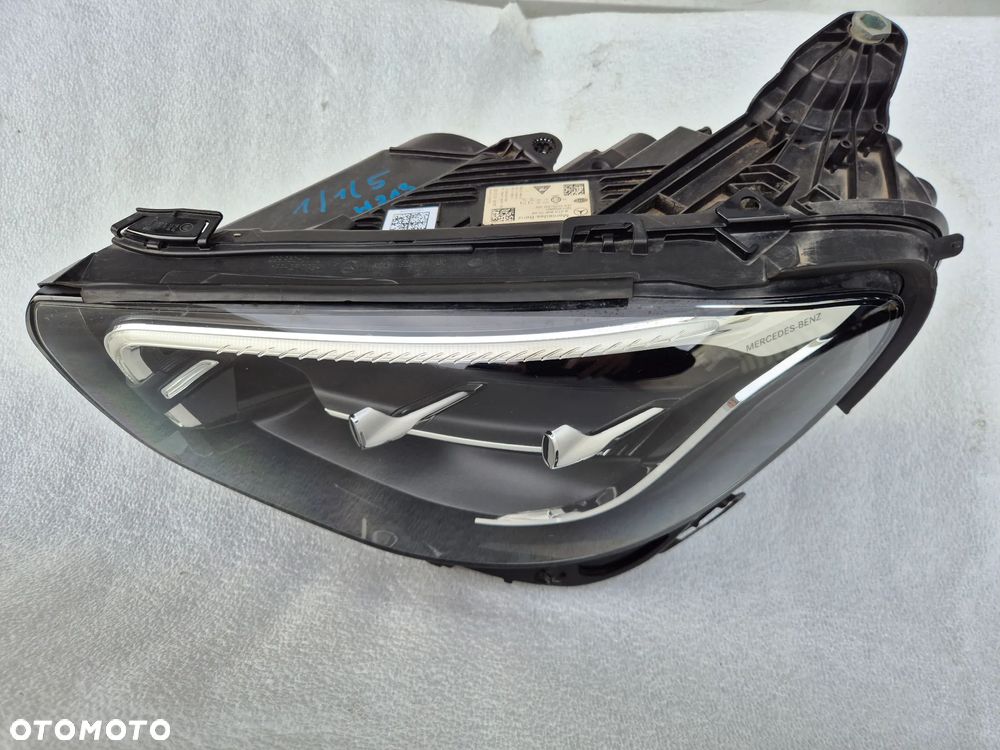 Lampa lewa Mercedes E-Klasa W213 Lift A2139067509 - 1