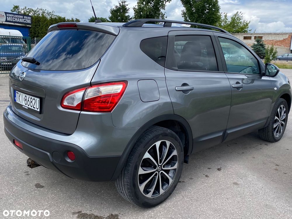 Nissan Qashqai - 10