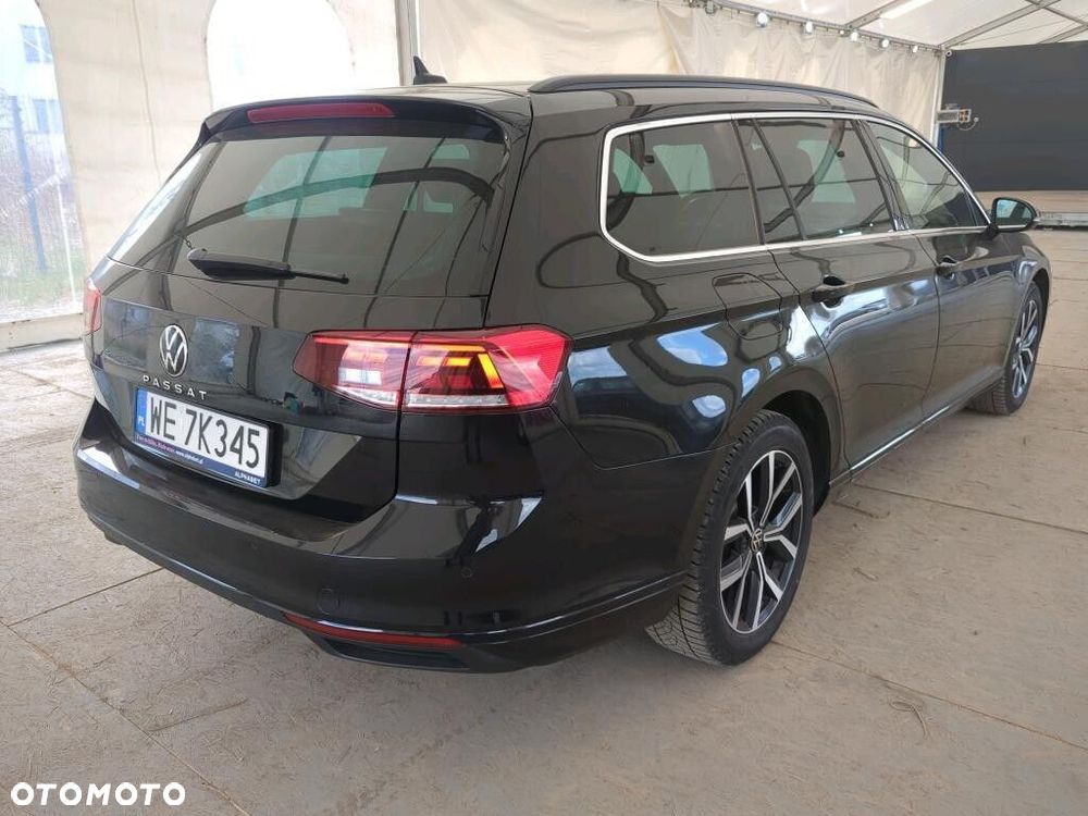 Volkswagen Passat Variant - 4
