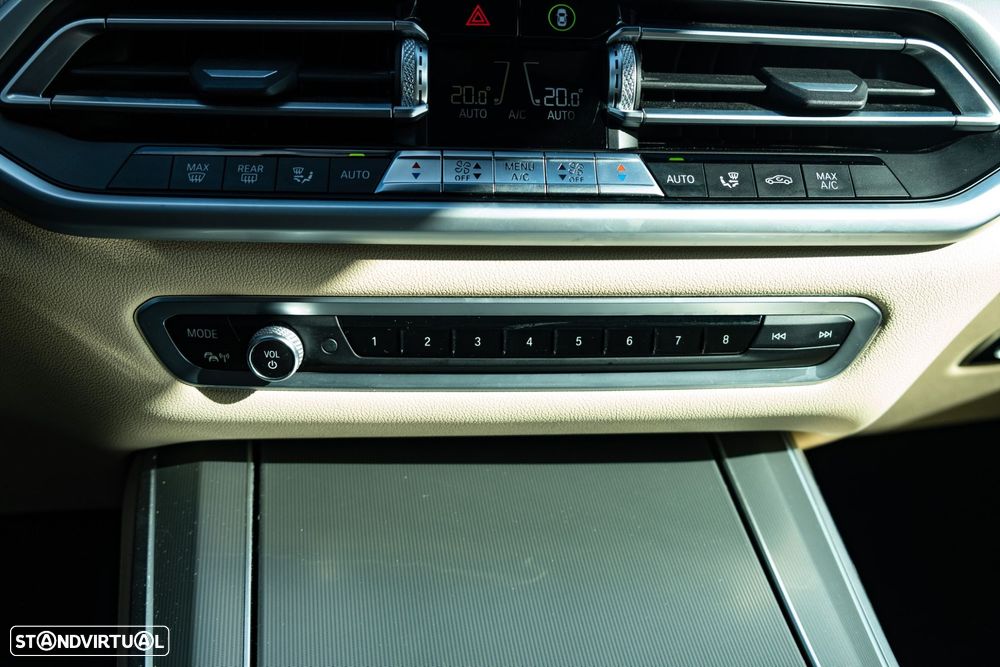 BMW X5 30 d xDrive Pack M - 40