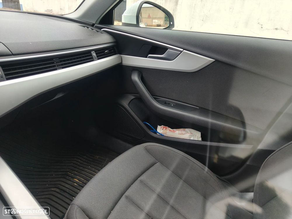 Audi A4 Avant - 14