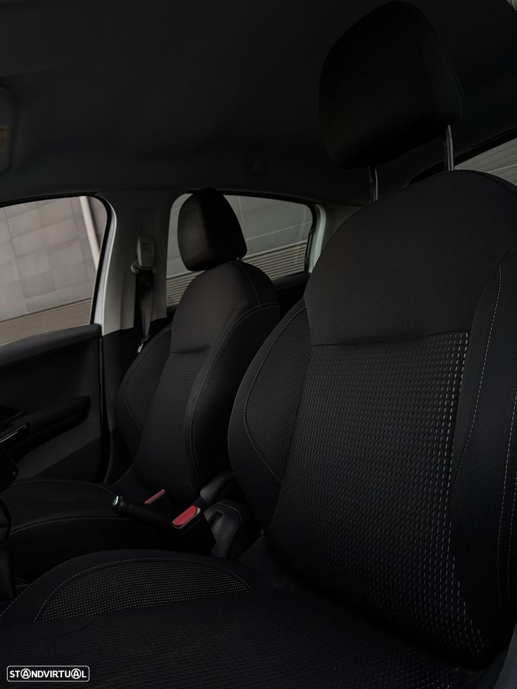 Peugeot 208 PureTech 82 Start & Stop Allure - 8