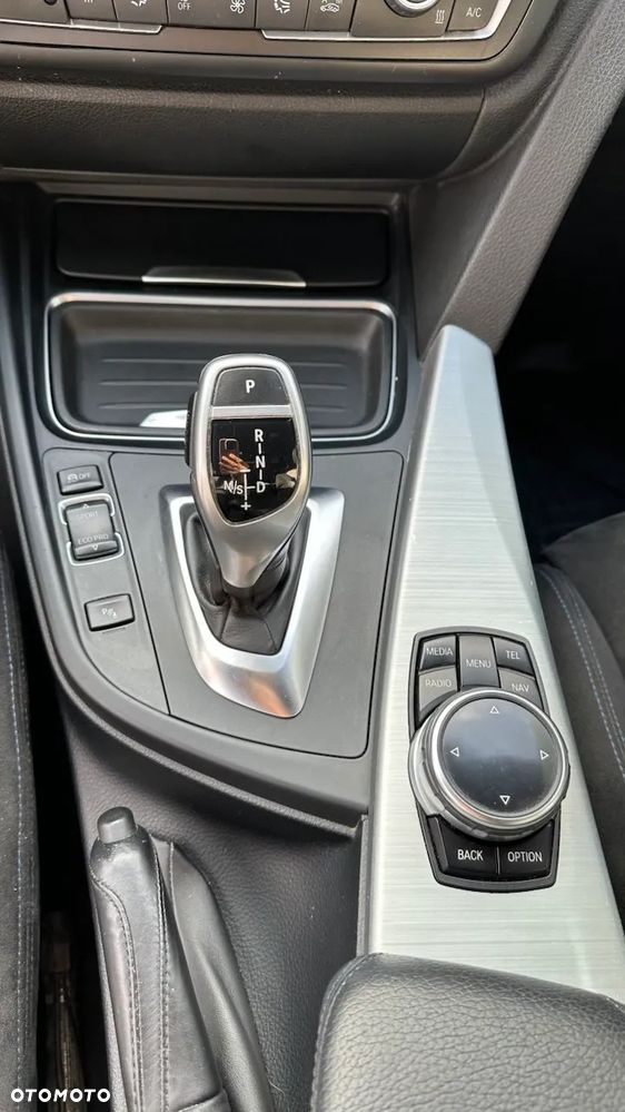 BMW Seria 3 - 16