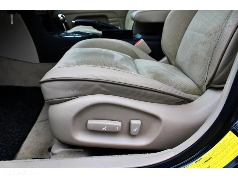 Lexus IS 200 Prestige - 10