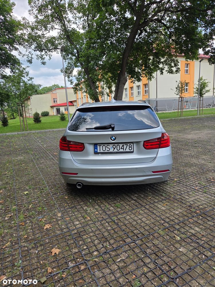 BMW Seria 3 320d DPF - 14