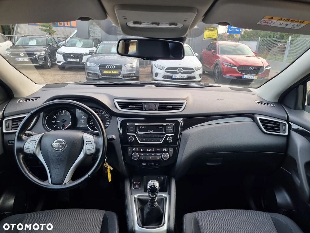 Nissan Qashqai 1.2 DIG-T Visia - 14