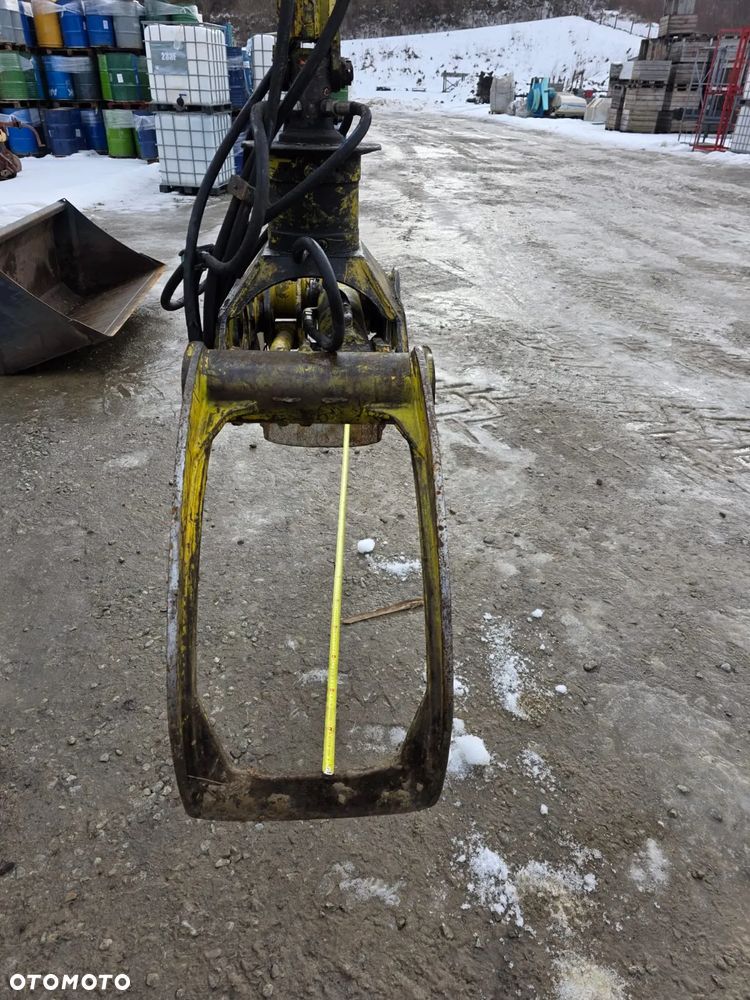 Bardzo mocny chwytak do drewna – kleszcze z rotatorem 360° - 2