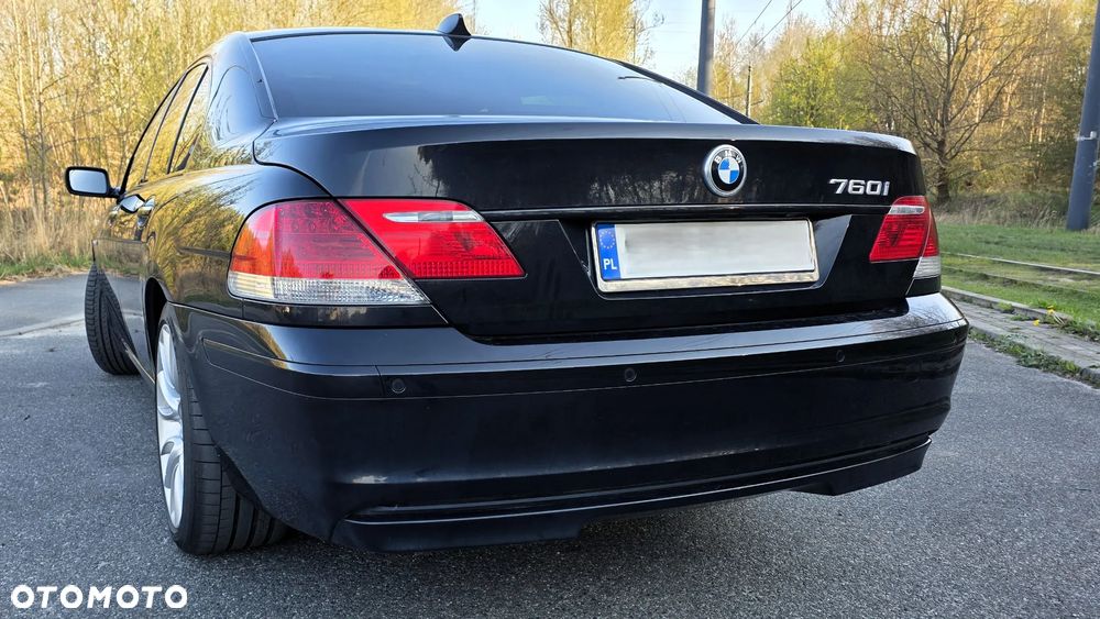 BMW Seria 7 760i - 10