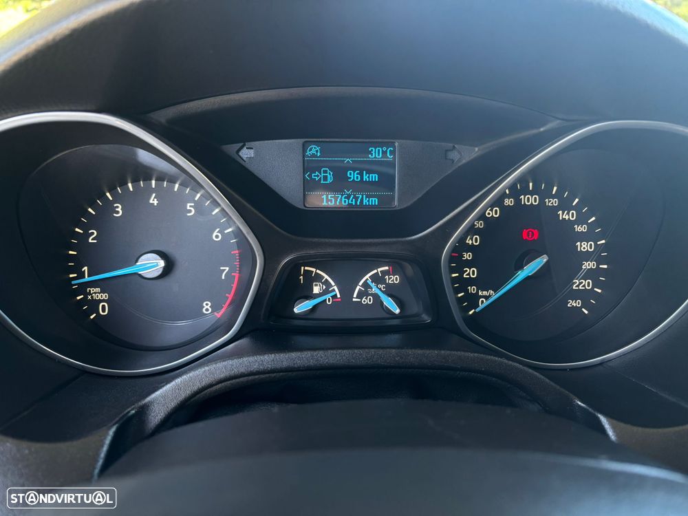 Ford Focus SW 1.0 EcoBoost S&S TREND - 12