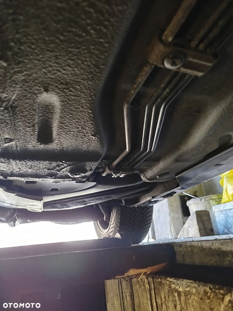 Mercedes-Benz CLK - 21