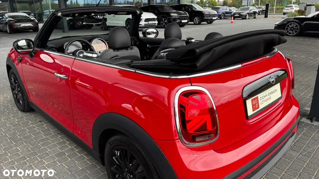 MINI Cooper Standard - 37