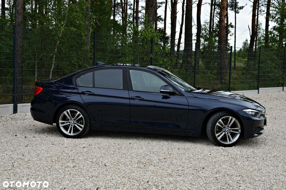 BMW Seria 3 318d Blue Performance Sport Line - 18