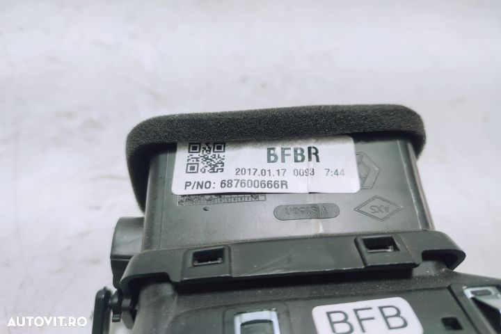 Gura grila ventilatie bord 687600666r Renault Megane 4  [din 2016 pana  2020] seria - 3