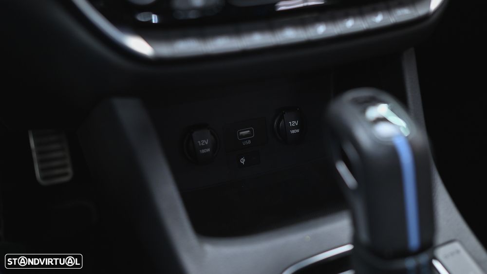 Hyundai i30 N 2.0 T-GDi Pack Performance 8DCT - 40