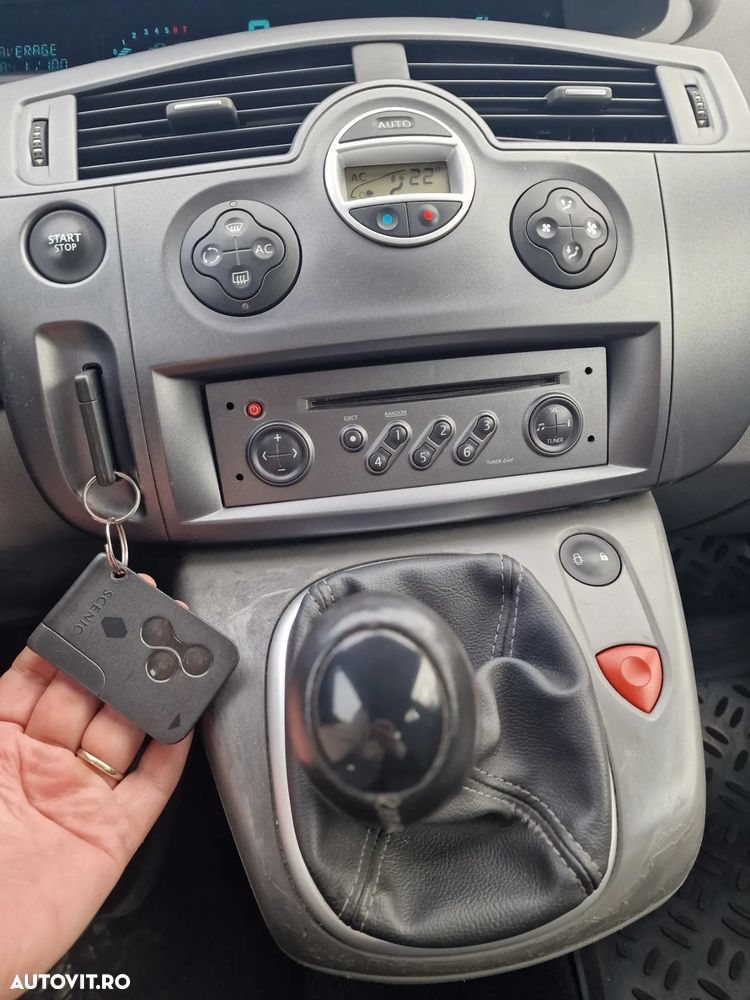 Renault Scenic II 1.6 Authentique - 17