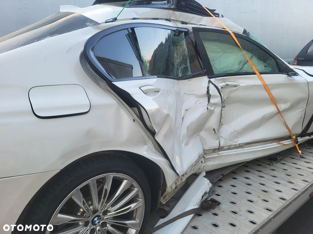 BMW Seria 7 750Li xDrive - 4