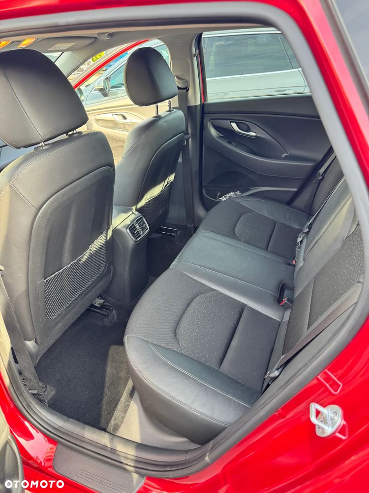Hyundai i30 - 10