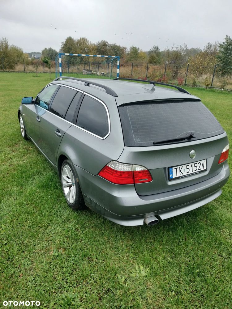 BMW Seria 5 520d - 4
