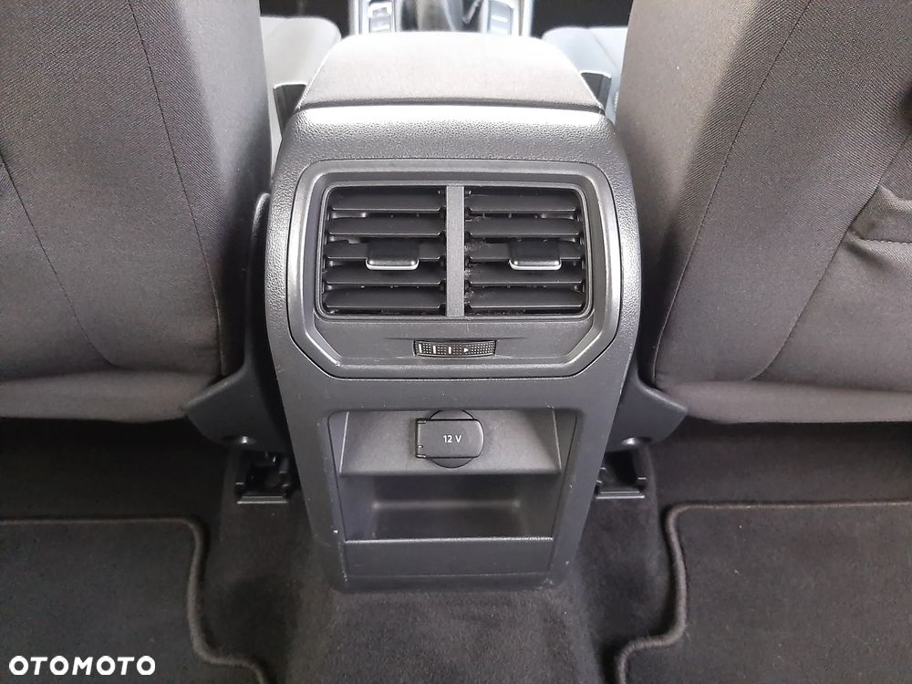 Volkswagen Golf Sportsvan 1.6 TDI BlueMotion Comfortline - 28