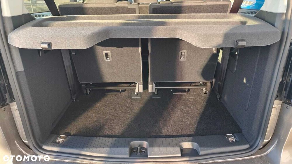 Ford Tourneo Connect - 28