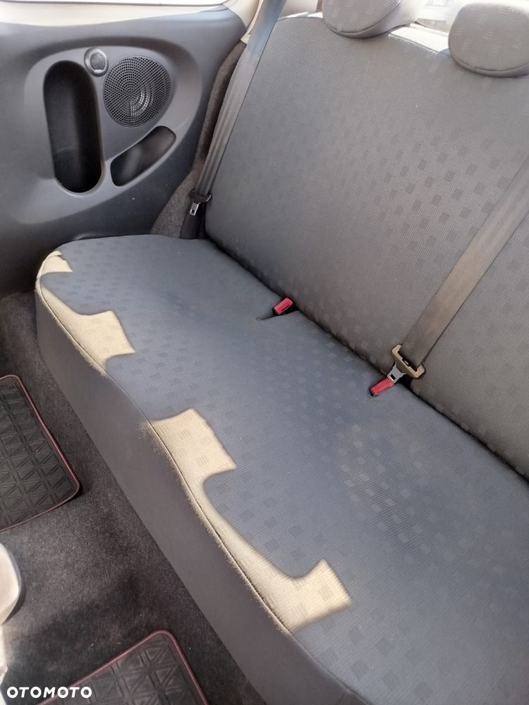 Nissan Micra 1.2 Visia - 8