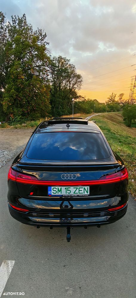 Audi Q8 Sportback e-tron 55 quattro Advanced - 7