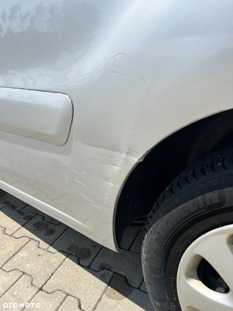 Peugeot Partner 1.6 BlueHDi Outdoor S&S - 13